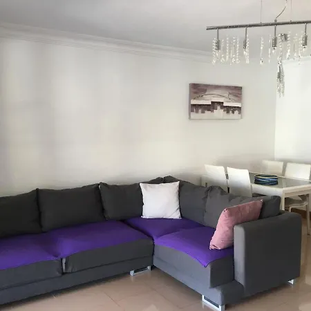別荘 Comfortable Townhouse With An Ocean View