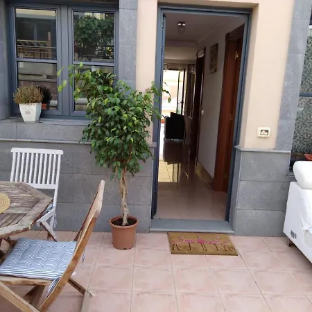 Comfortable Townhouse With An Ocean View Дом отдыха Адехе